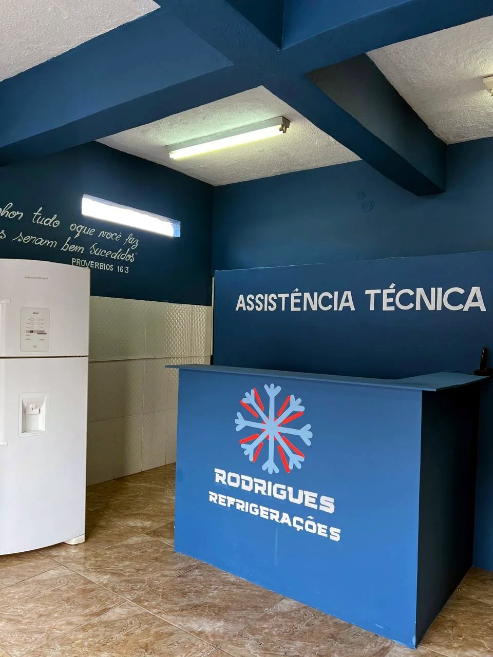 Balcão de atendimento da Rodrigues Refrigerações